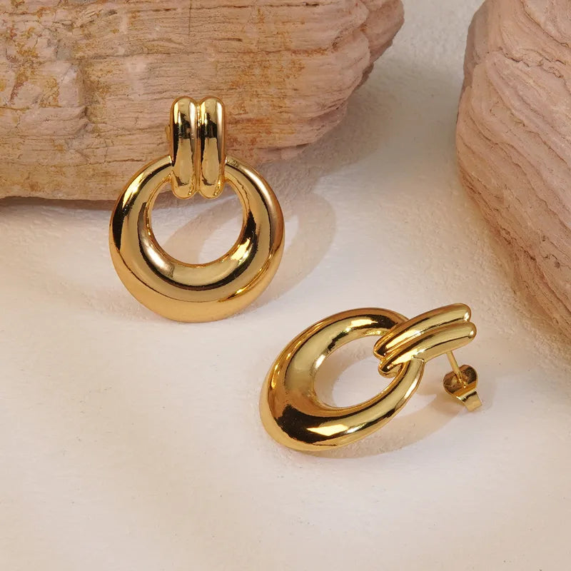 Golden Orbit Studs