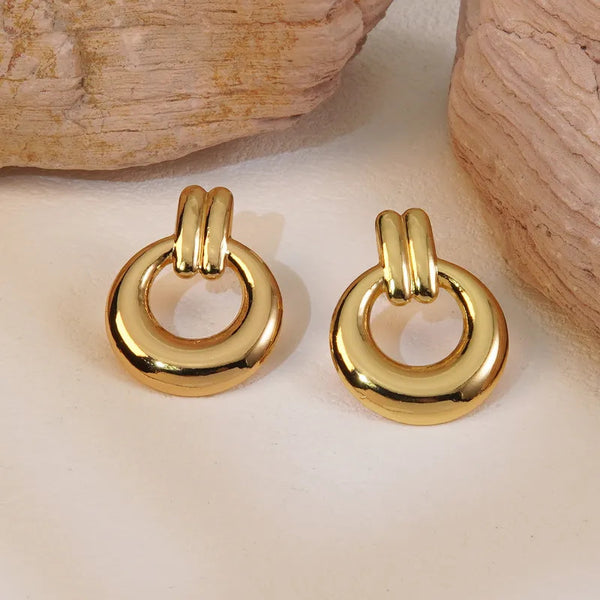 Golden Orbit Studs