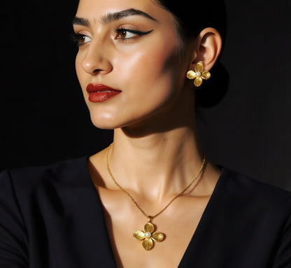 Classic Style Flower